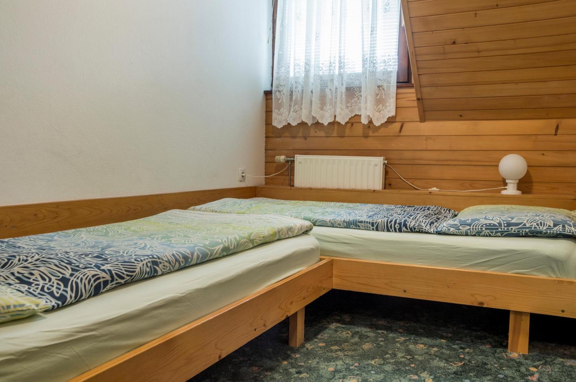 Apartments Stros بوينج المظهر الخارجي الصورة